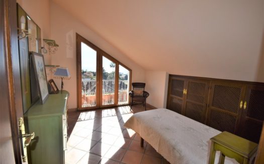 5 bedrooms Villa in Valdeolletas