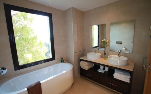 2 bedrooms Apartment in Samara Resort Marbella