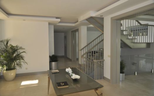 6 bedrooms Villa in Los Monteros