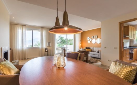 Apartamento de 2 dormitorios en Elviria