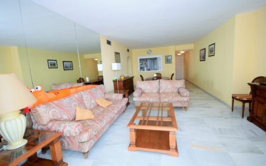 2 bedrooms Apartment in Alcazaba Beach