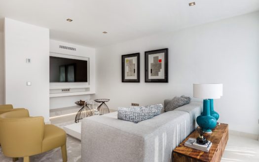 5 bedrooms Villa in Nueva Andalucia