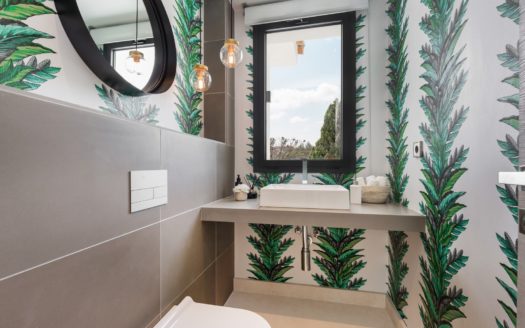 5 bedrooms Villa in Nueva Andalucia