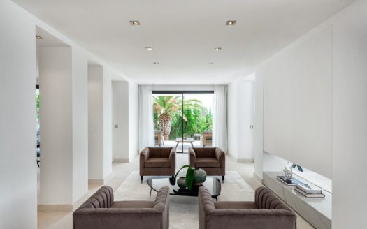 5 bedrooms Villa in Nueva Andalucia