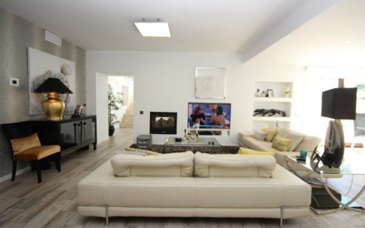 3 bedrooms Villa in Marbesa Playa