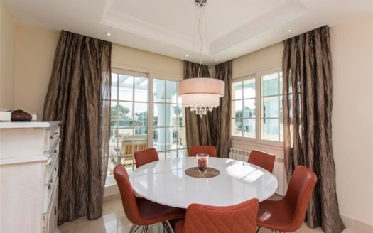 5 bedrooms Villa in Lorea Playa