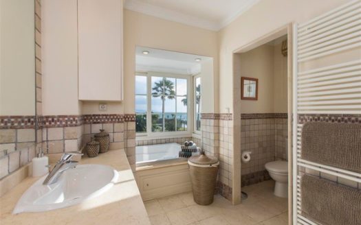 5 bedrooms Villa in Lorea Playa