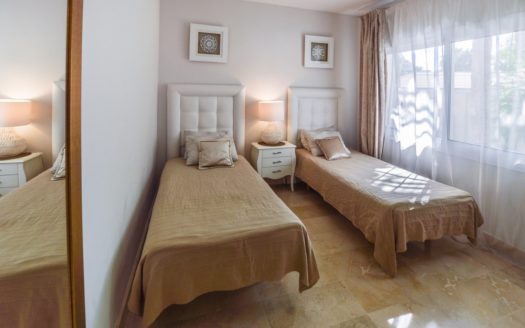 2 bedrooms Apartment in Jardines de Aldaba