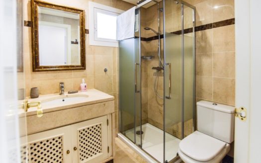 2 bedrooms Apartment in Jardines de Aldaba