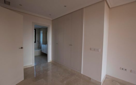 2 bedrooms Apartment in Benahavis