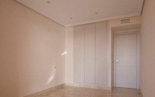 2 bedrooms Apartment in Benahavis