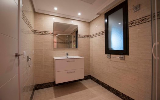 2 bedrooms Apartment in Benahavis