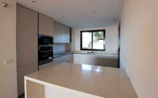 2 bedrooms Apartment in Benahavis