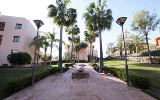 2 bedrooms Apartment in Benahavis