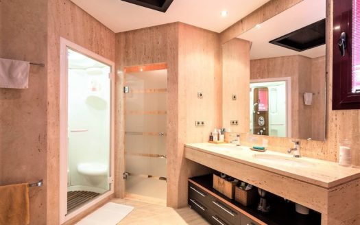 2 bedrooms Apartment in Puerto Banus