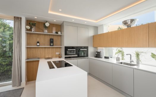 4 bedrooms Villa in Nueva Andalucia