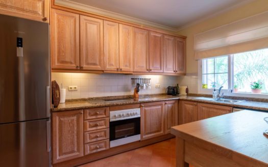 3 bedrooms Penthouse in Benahavis