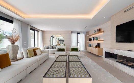 Villa de 5 dormitorios en El Paraiso