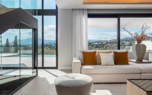 Villa de 5 dormitorios en El Paraiso