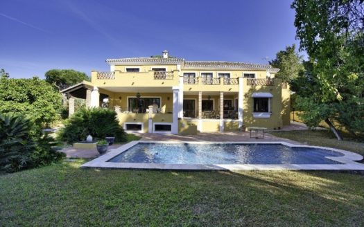 4 bedrooms Villa in Marbesa Playa