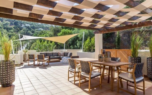 2 bedrooms Apartment in The Oakhill