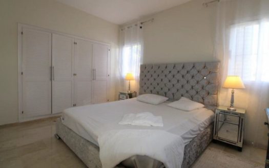 4 bedrooms Townhouse in Nueva Andalucia