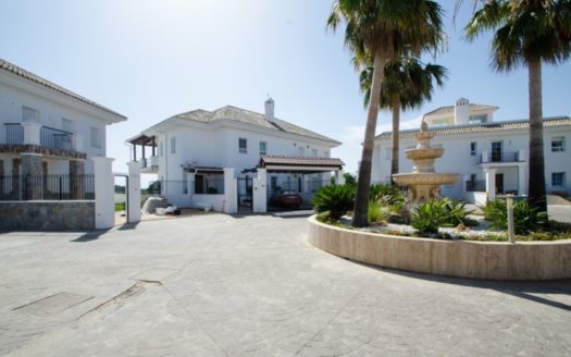 4 bedrooms Villa in La Mairena