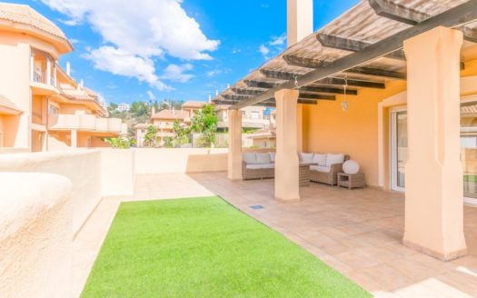 3 bedrooms Penthouse in Aloha Hill Club