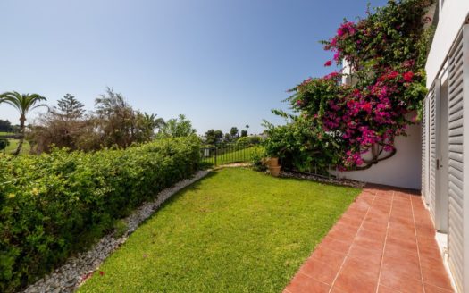4 bedrooms Townhouse in Aloha Golf