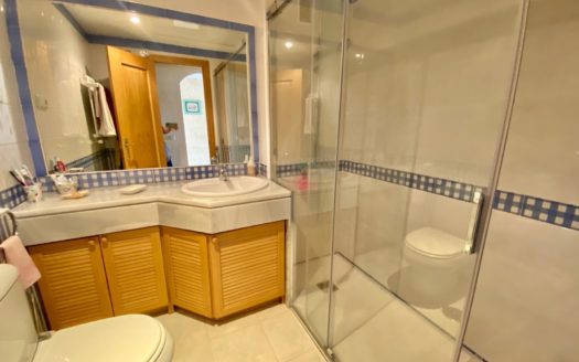 2 bedrooms Apartment in Tembo Banús