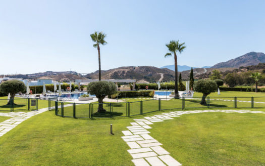 3 bedrooms Apartment in Benahavis