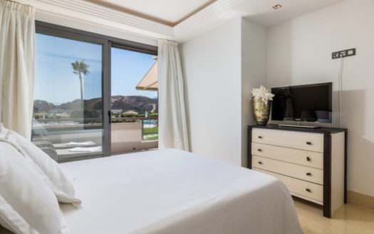 3 bedrooms Apartment in Benahavis