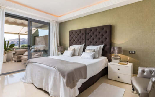 3 bedrooms Apartment in Benahavis