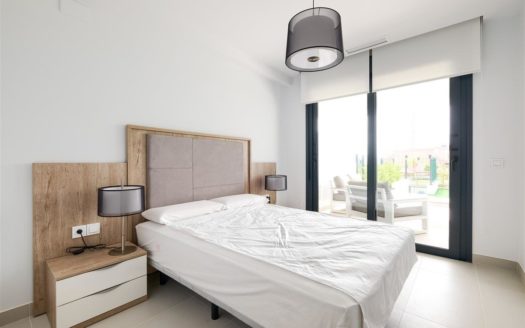 Apartamento de 2 dormitorios en Nueva Milla de Oro