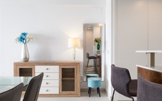 Apartamento de 2 dormitorios en Nueva Milla de Oro