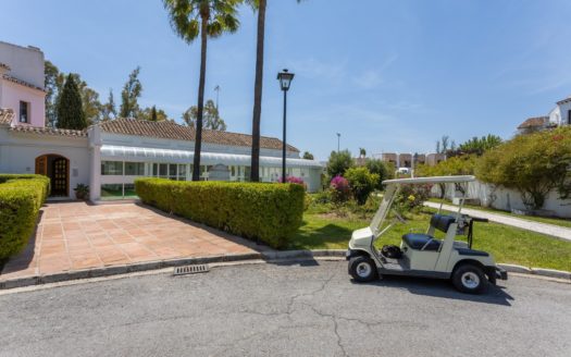 2 bedrooms Apartment in Nueva Andalucia