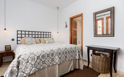 2 bedrooms Apartment in Nueva Andalucia