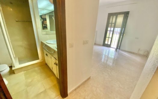 4 bedrooms Apartment in Las Cascadas