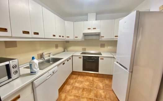 4 bedrooms Apartment in Las Cascadas