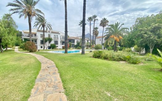4 bedrooms Apartment in Las Cascadas