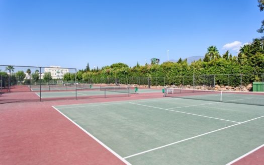 2 bedrooms Apartment in Alcazaba Beach