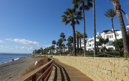 2 bedrooms Apartment in Alcazaba Beach