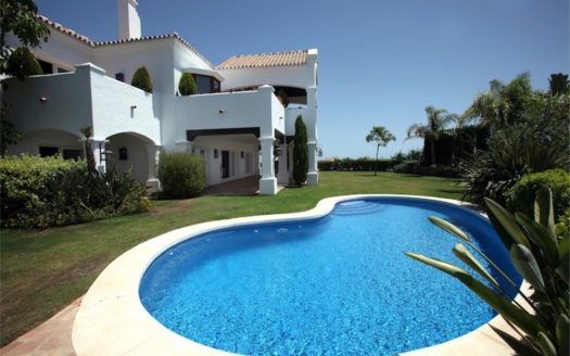 5 bedrooms Villa in Benahavis