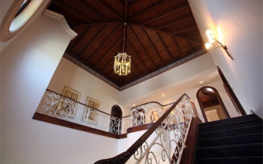 5 bedrooms Villa in Benahavis