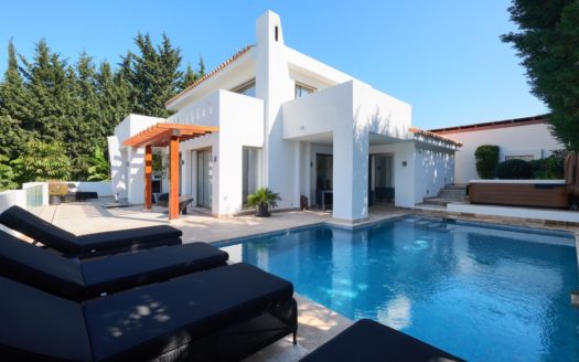 4 bedrooms Villa in Nueva Andalucia