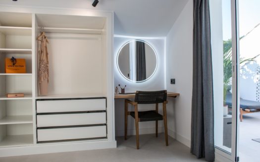 3 bedrooms Penthouse in Nueva Andalucia