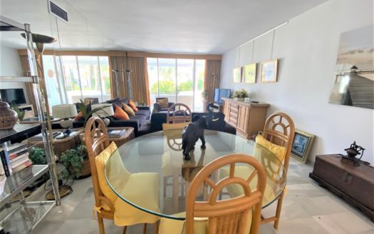 2 bedrooms Apartment in Alcazaba Beach