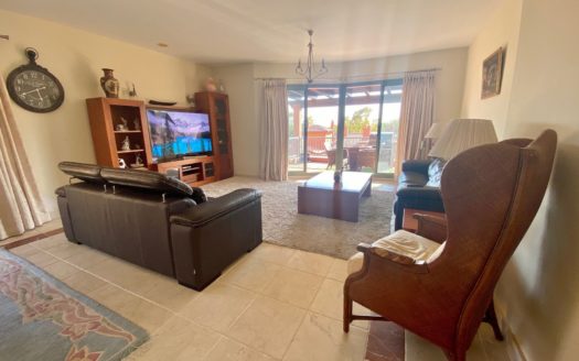 3 bedrooms Penthouse in Benahavis