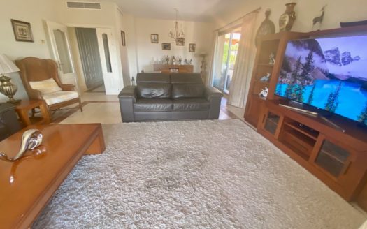 3 bedrooms Penthouse in Benahavis