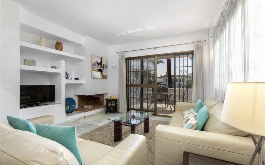 3 bedrooms Apartment in Nueva Andalucia